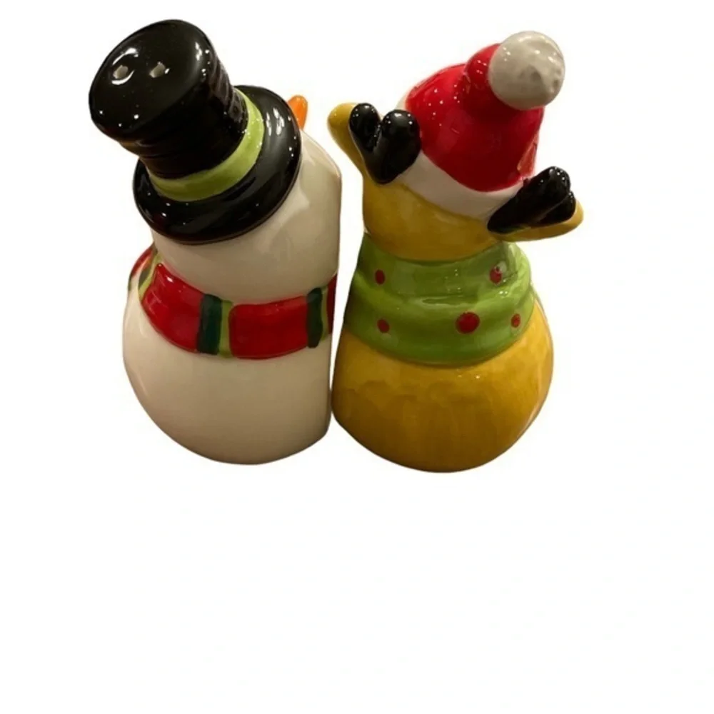 Ganz Holiday Christmas Ceramic Salt and‎ Pepper Shaker Set NWT Snowman Reindeer